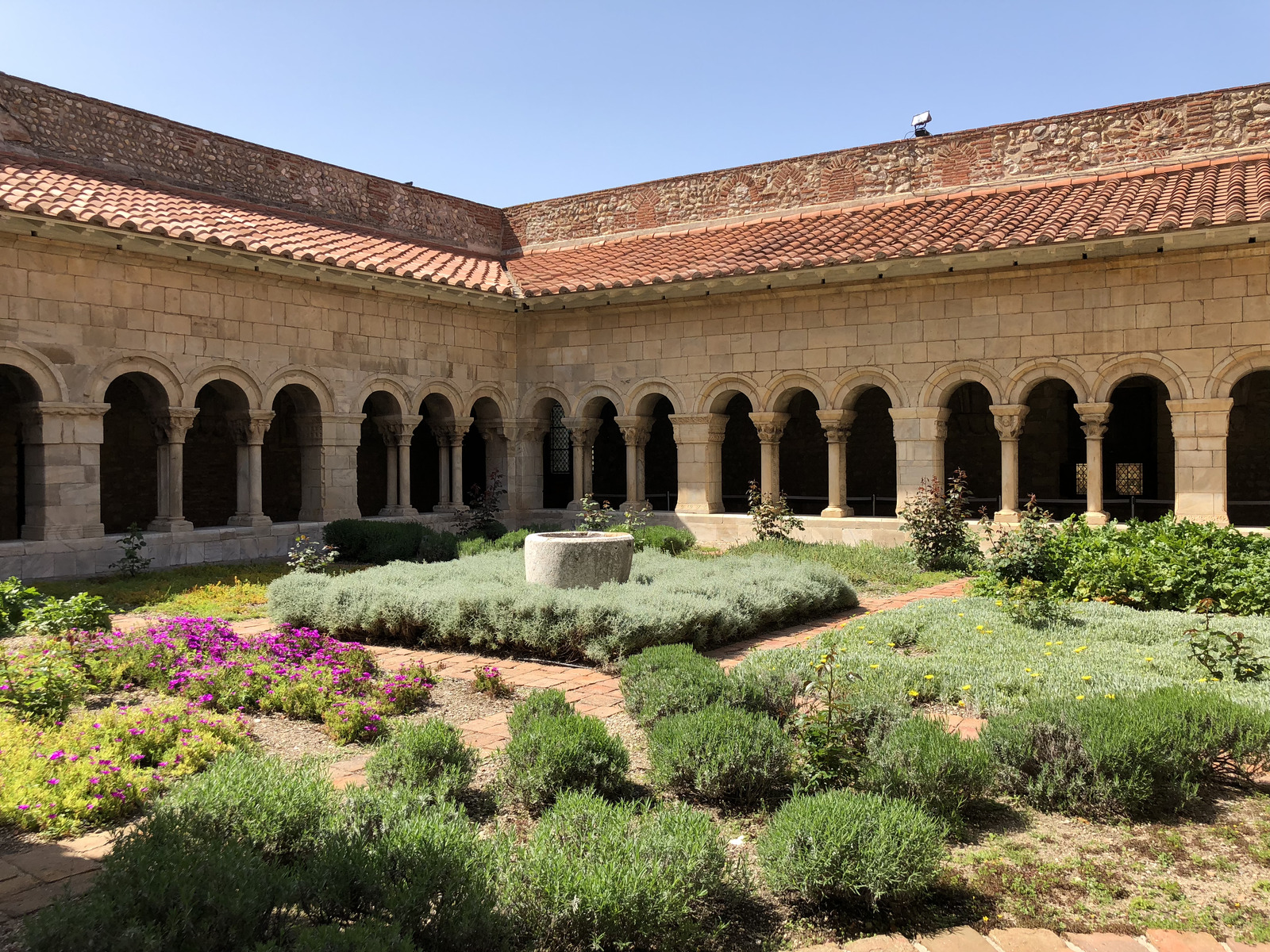 Photo France Elne 2018-04 18