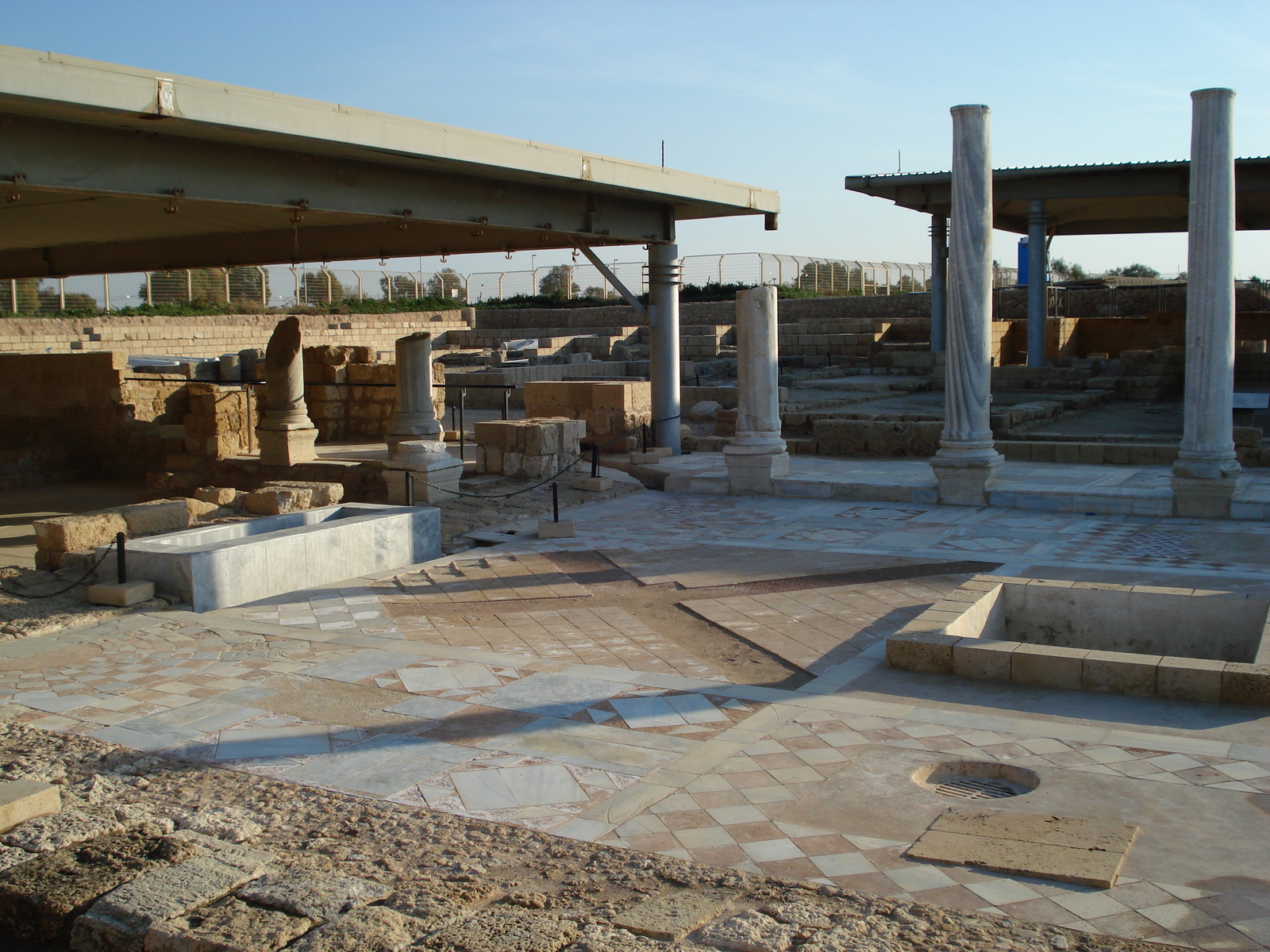 Photo Israel Caesarea 2006-12 47