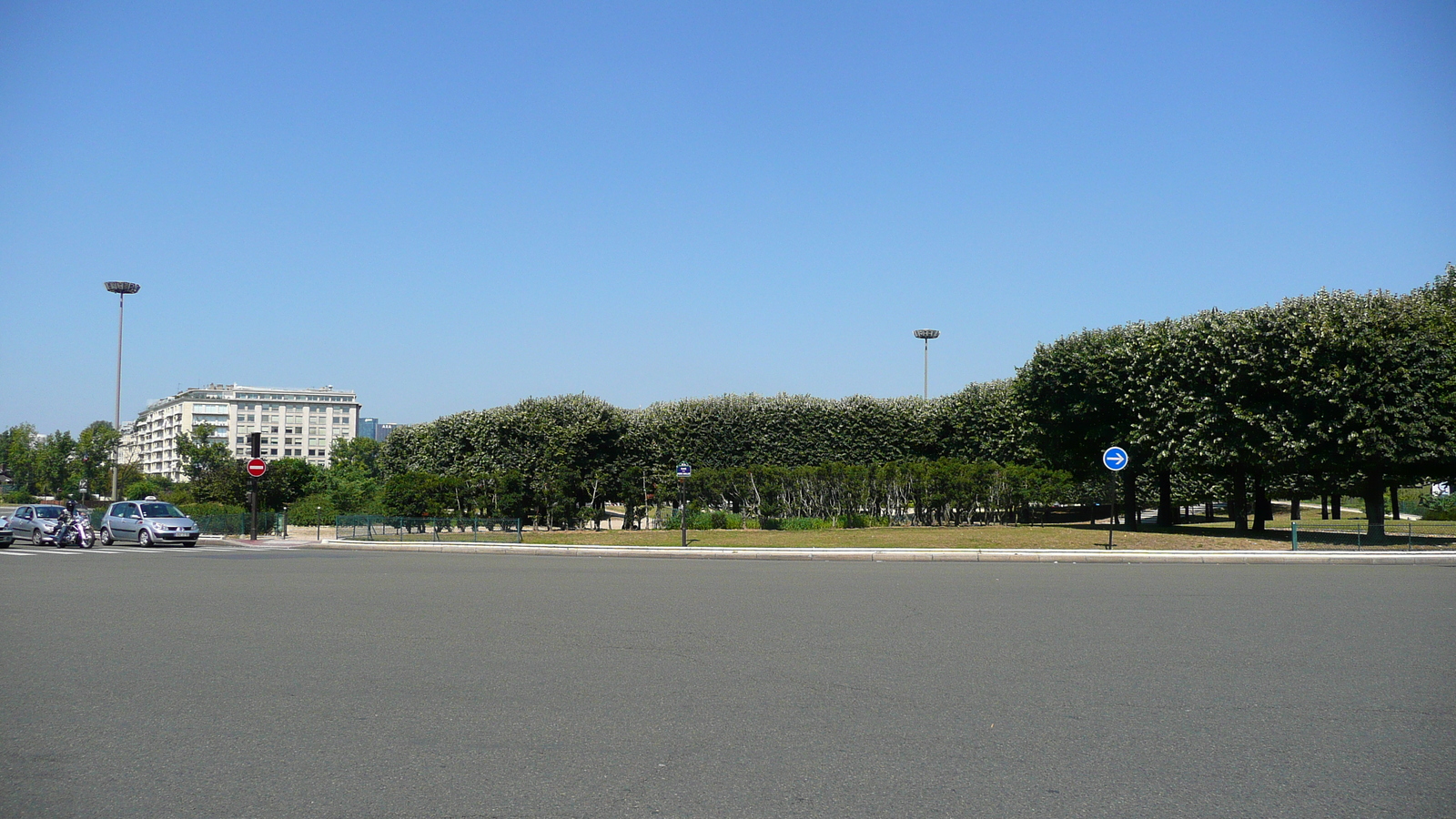 Photo France Paris Porte Maillot 2007-08 25