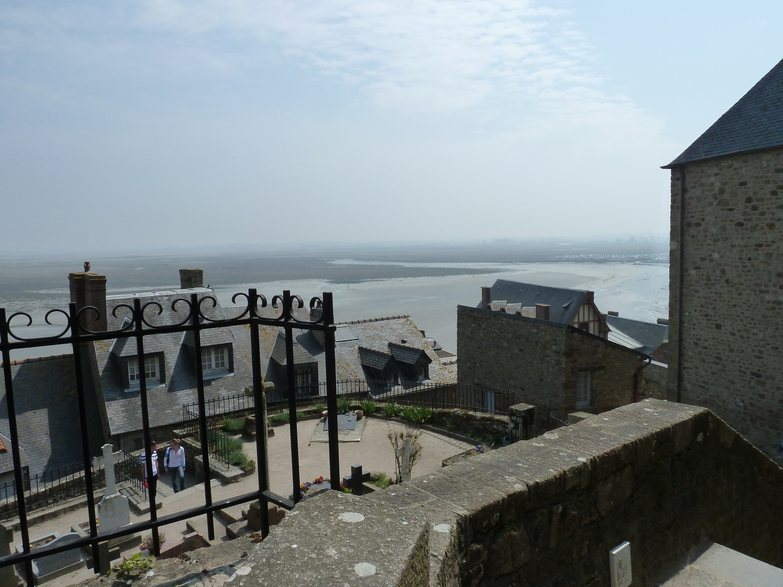 Photo France Mont Saint Michel Village du Mont Saint Michel 2010-04 10