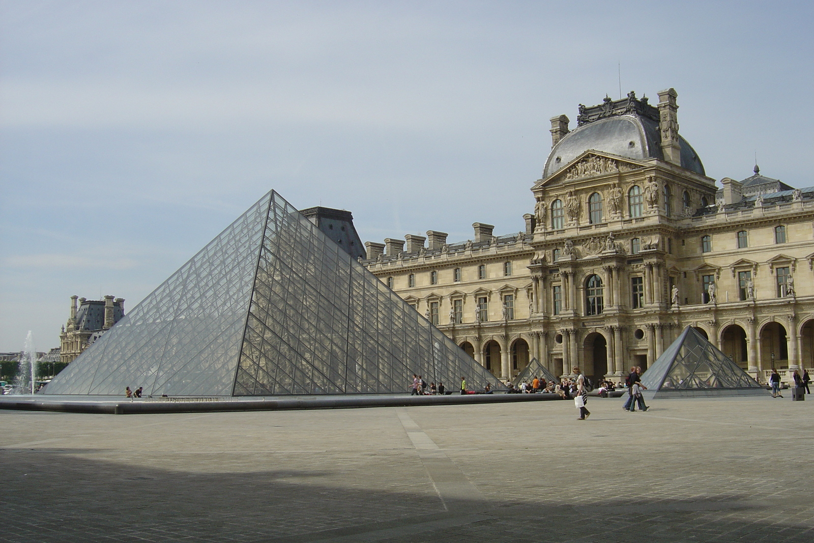 Photo France Paris Le Louvre 2007-05 100