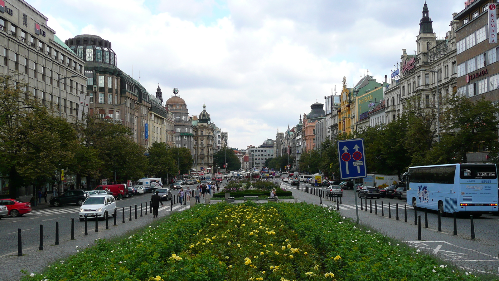 Photo République Tchèque Prague Place Vaclavske 2007-07 16