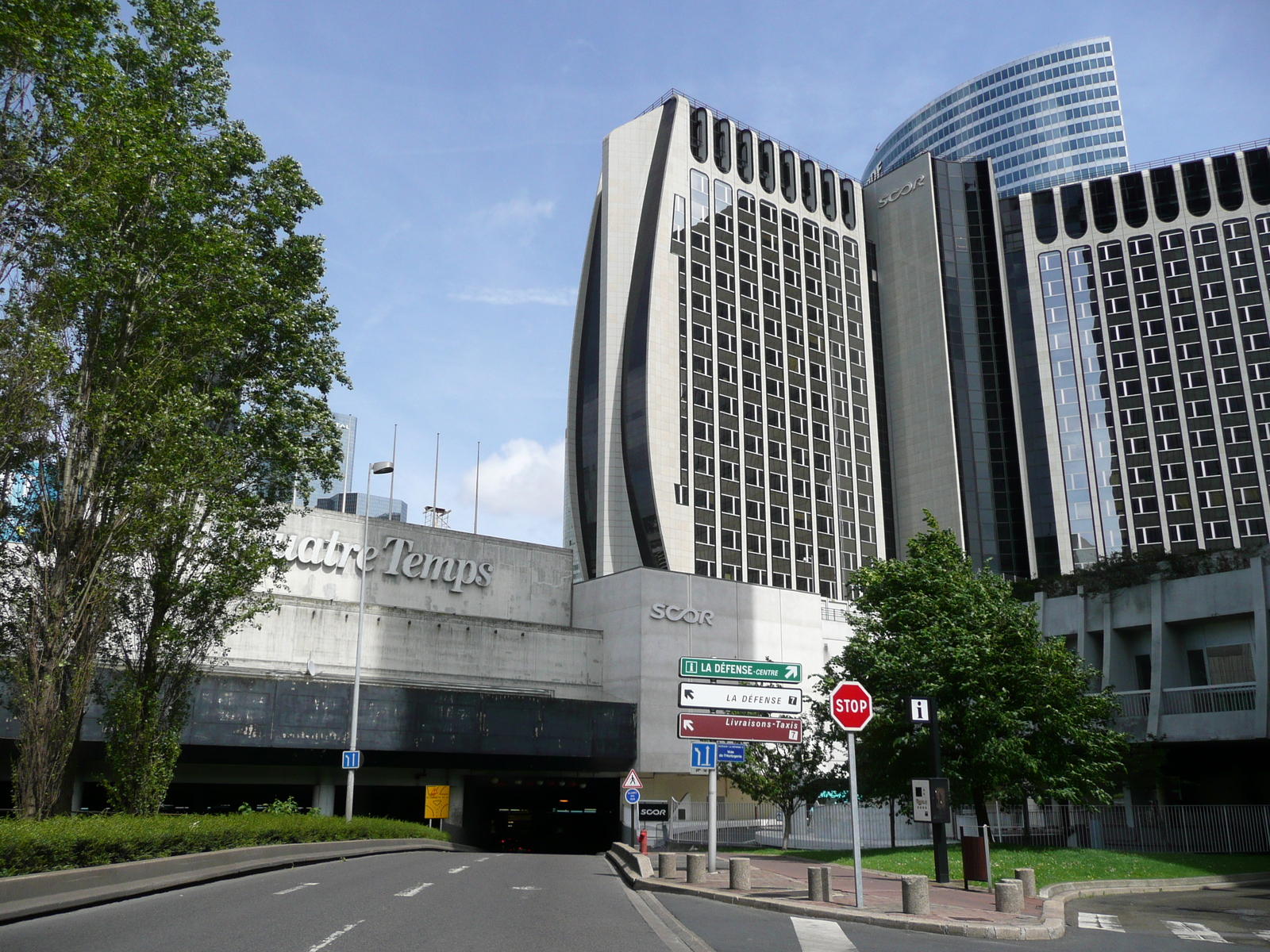 Photo France Paris La Defense 2007-05 173
