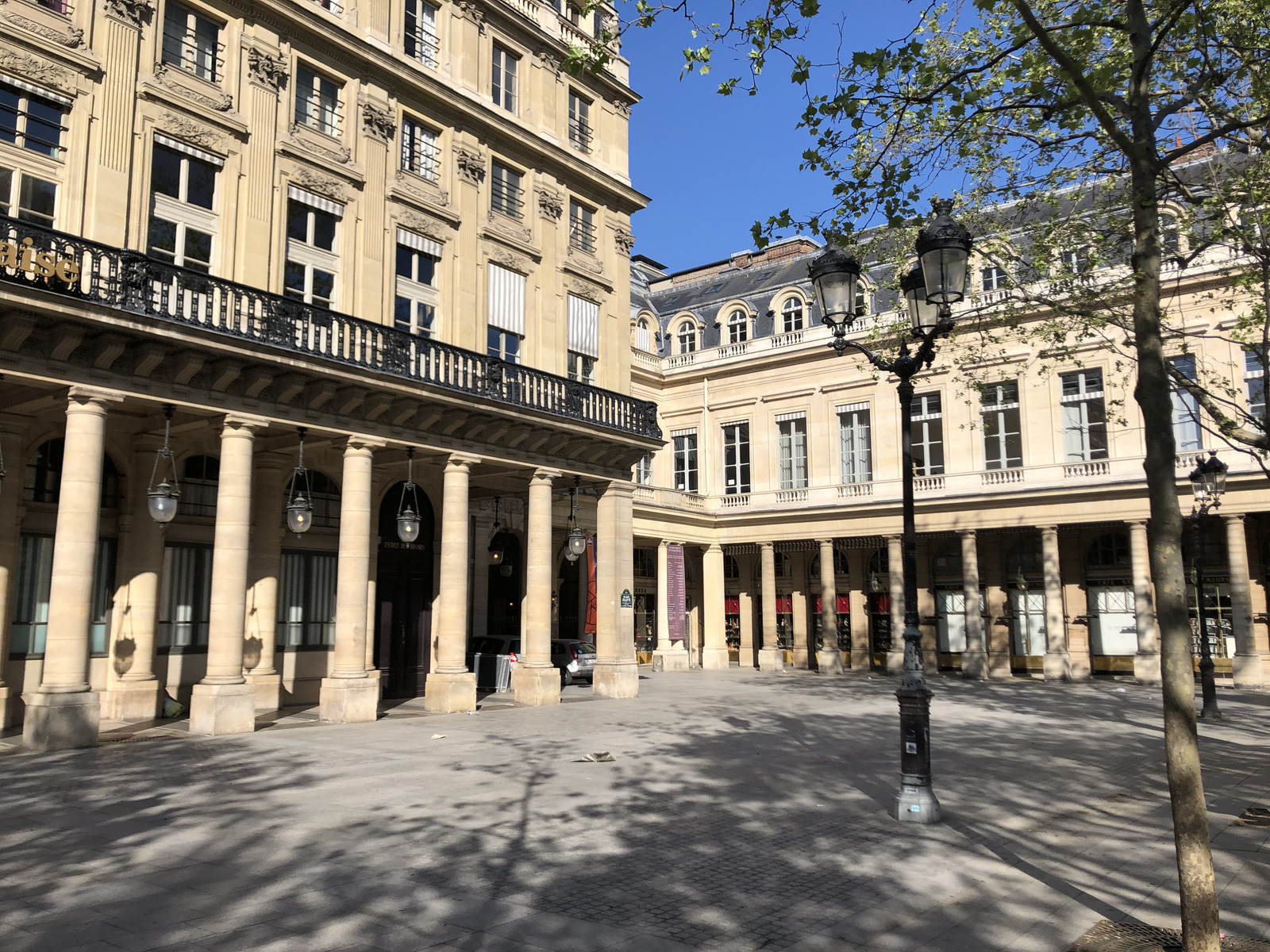 Photo France Paris confiné 2020-04 315