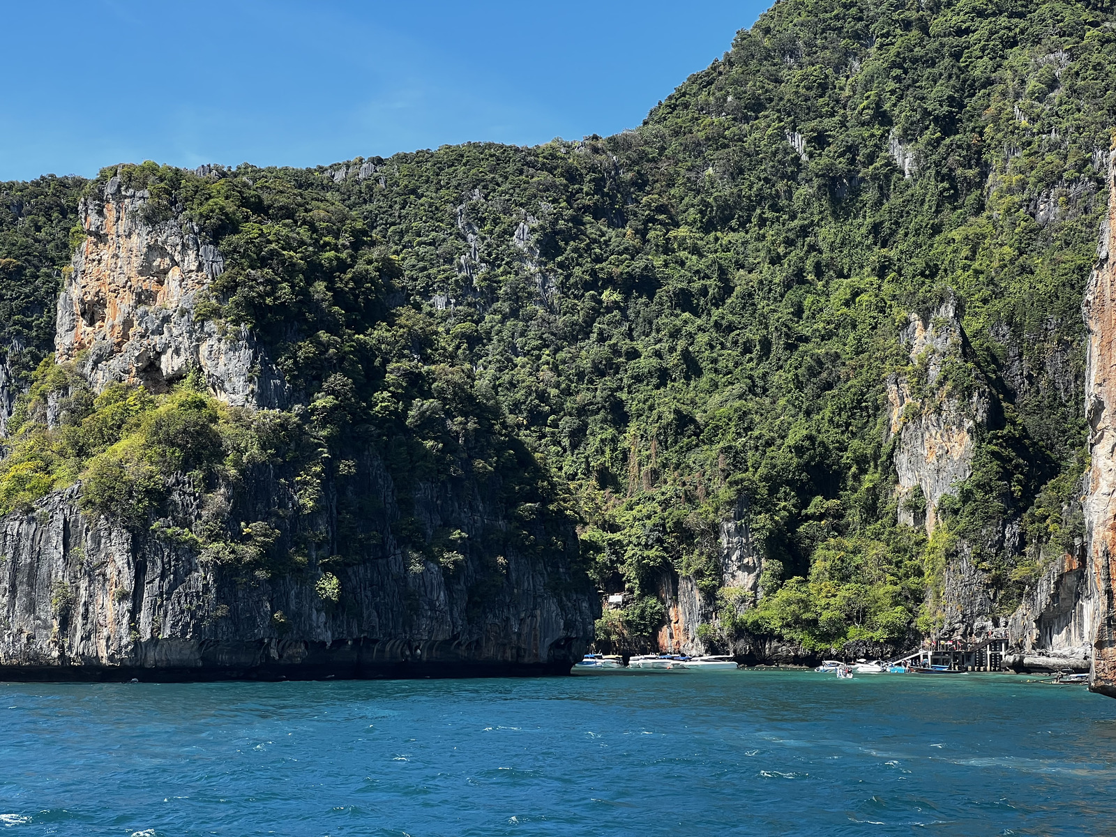 Photo Thaïlande Ferry de Phuket à Ko Phi Phi 2021-12 43