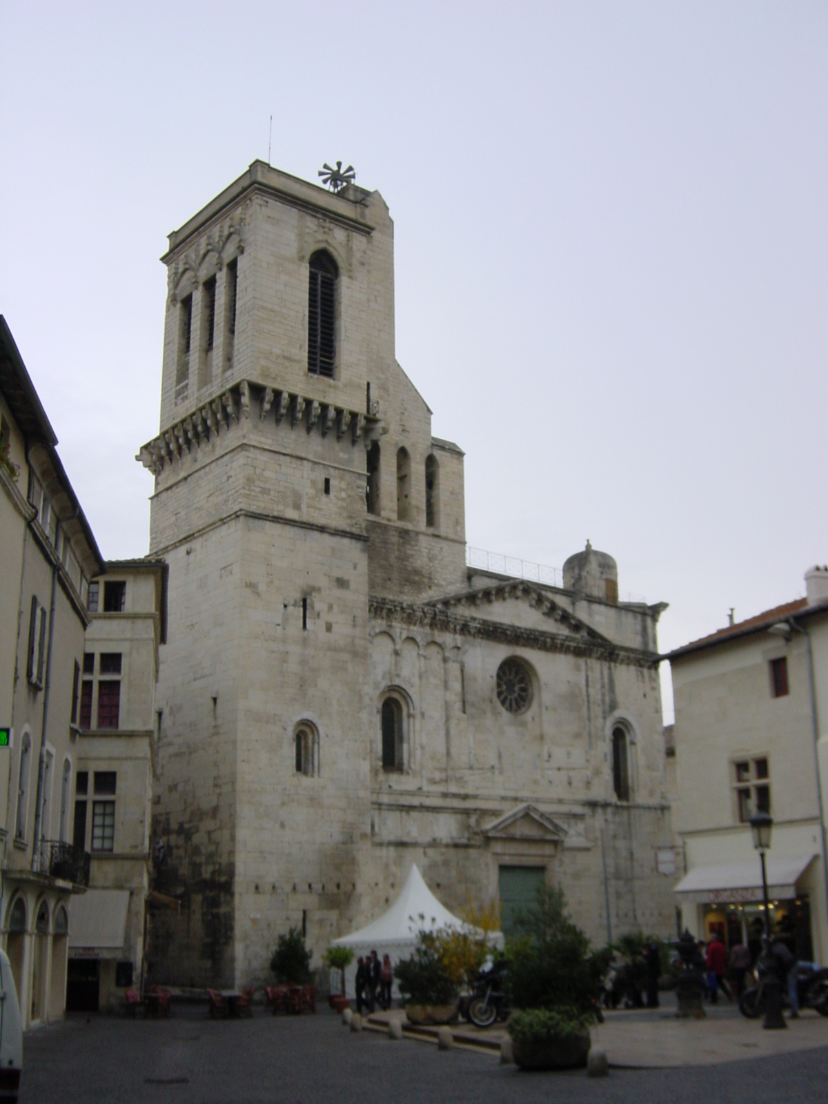 Photo France Nimes 2001-11 3