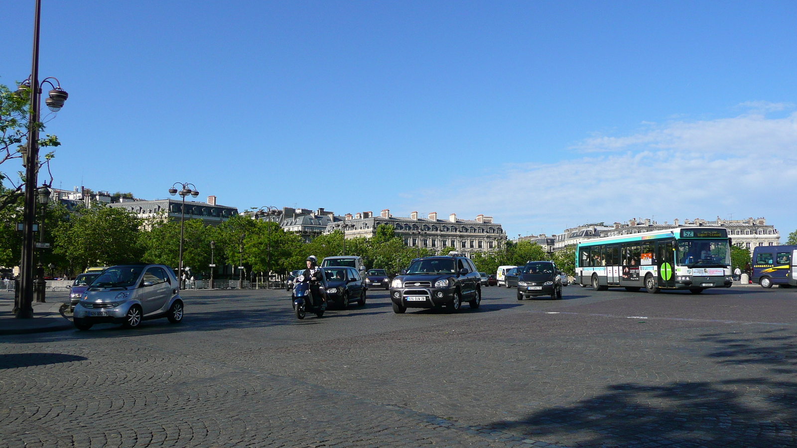 Photo France Paris Place de l'Etoile 2007-05 164