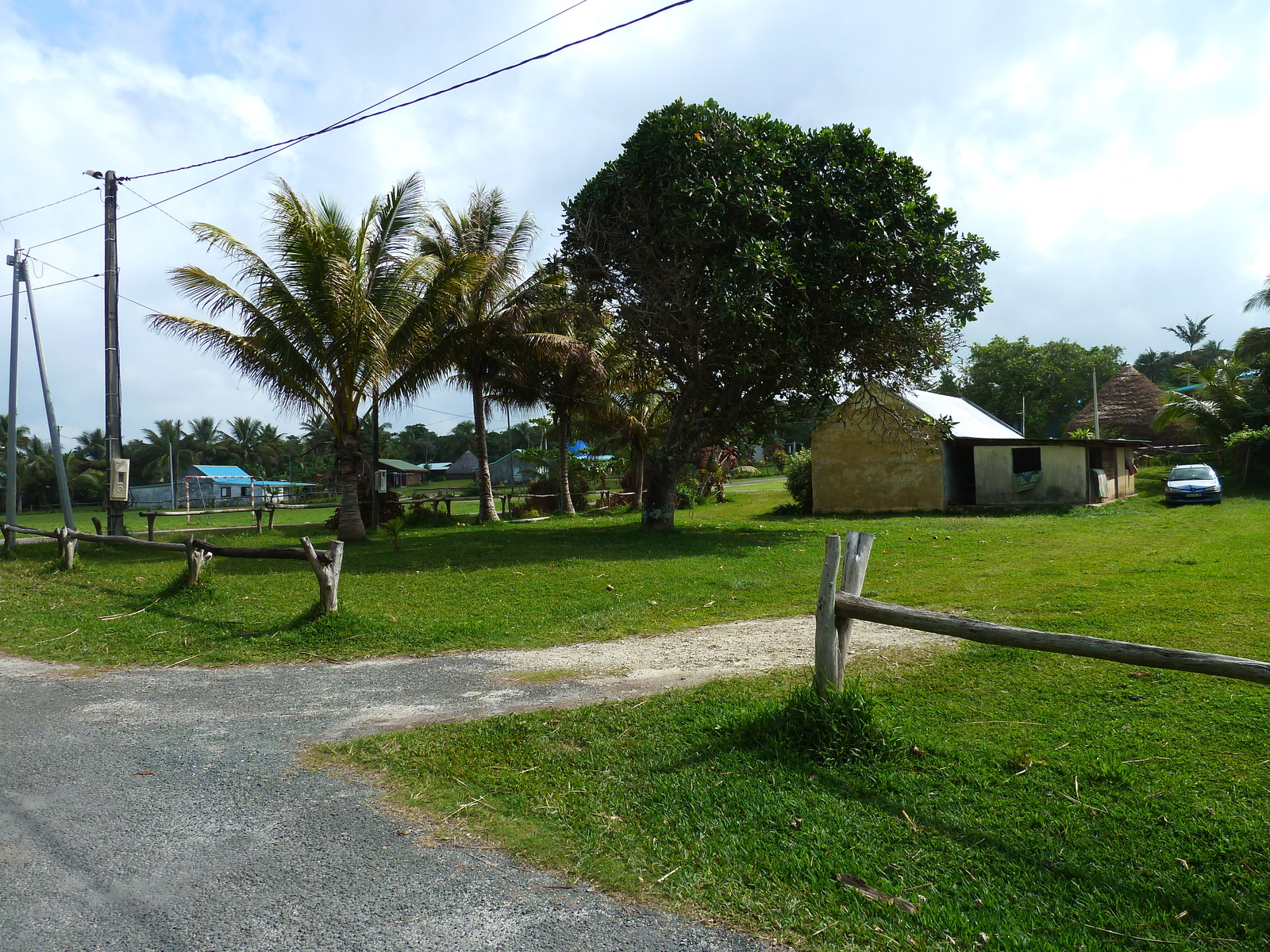Photo Nouvelle-Calédonie Lifou Luecilla 2010-05 34