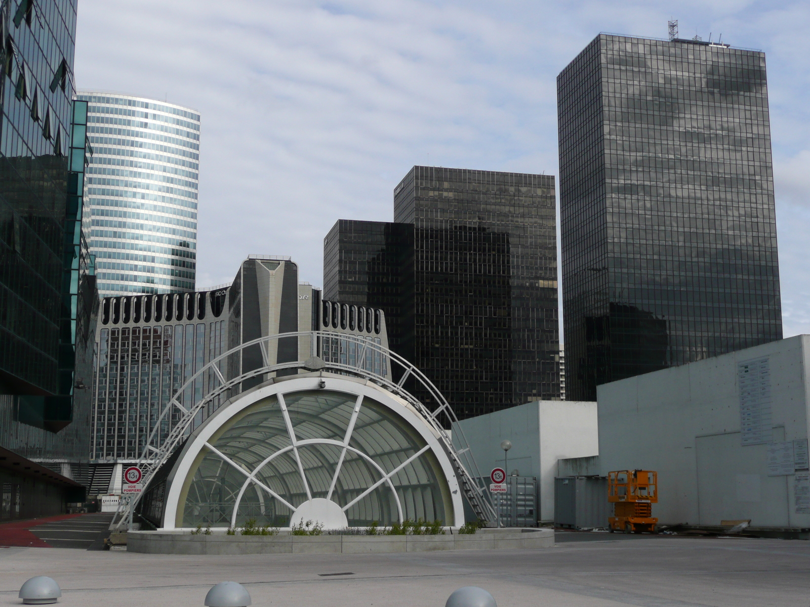 Photo France Paris La Defense 2007-05 31