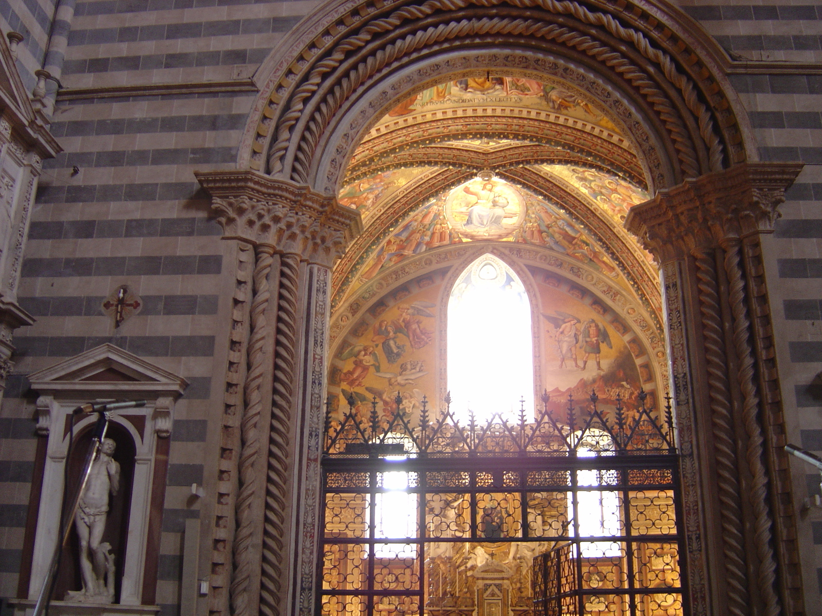 Photo Italie Orvieto 2004-03 33