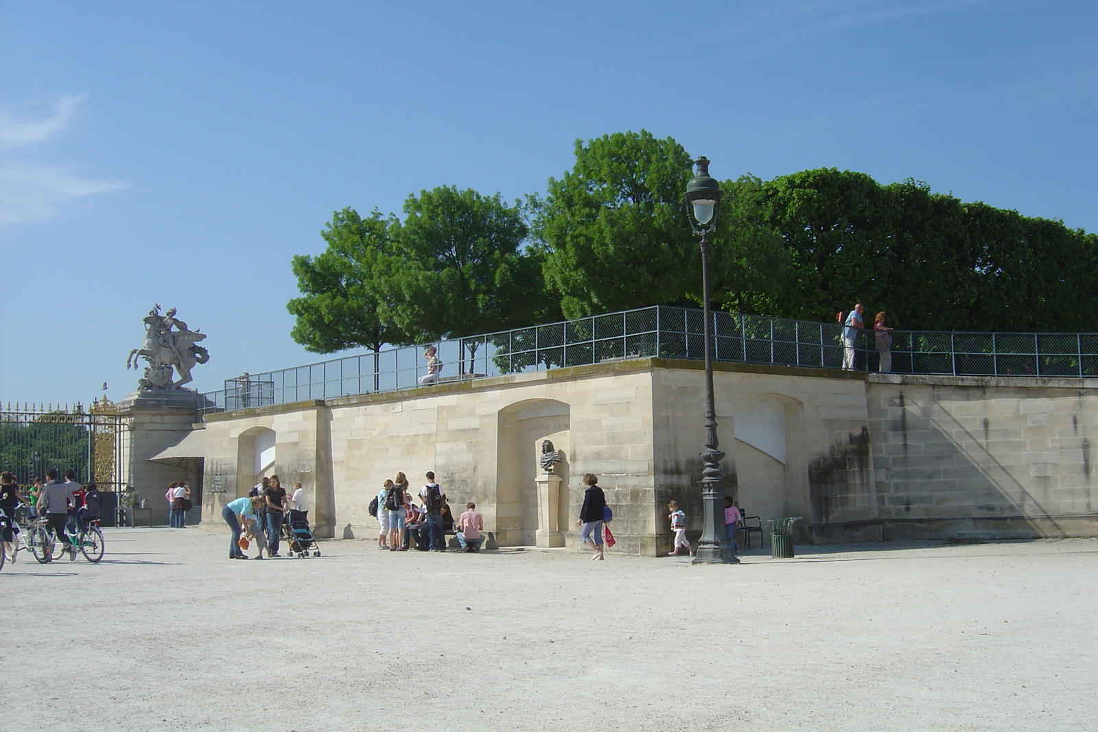 Photo France Paris Jardin des Tuileries 2007-05 247
