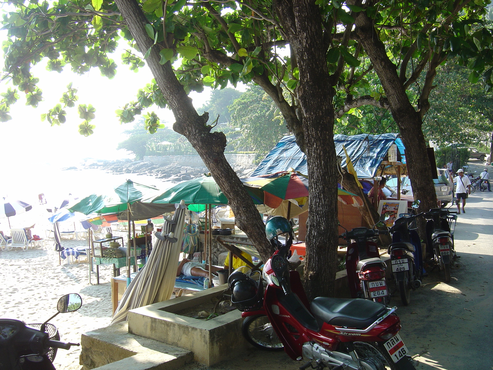 Photo Thaïlande Phuket Plage de Nai Harn 2005-12 32