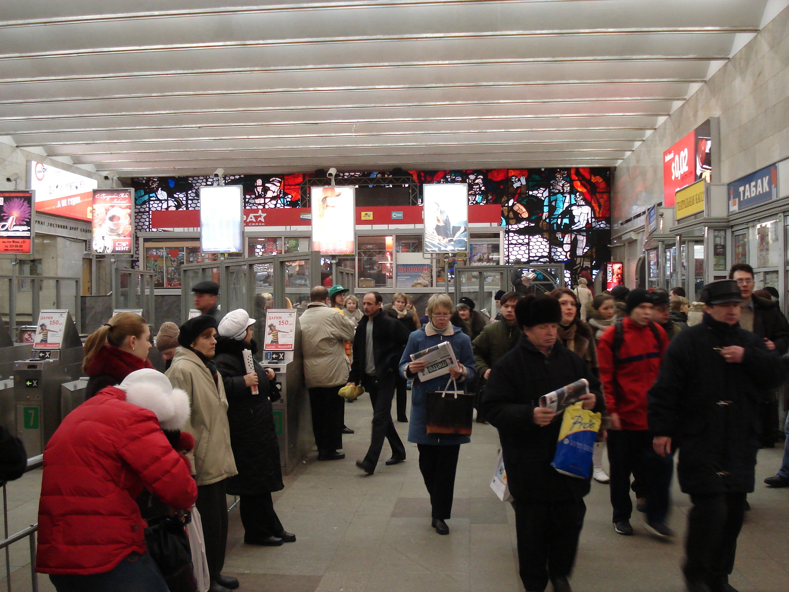 Photo Russie Saint-Pétersbourg Nevsky Departement Store 2006-03 21