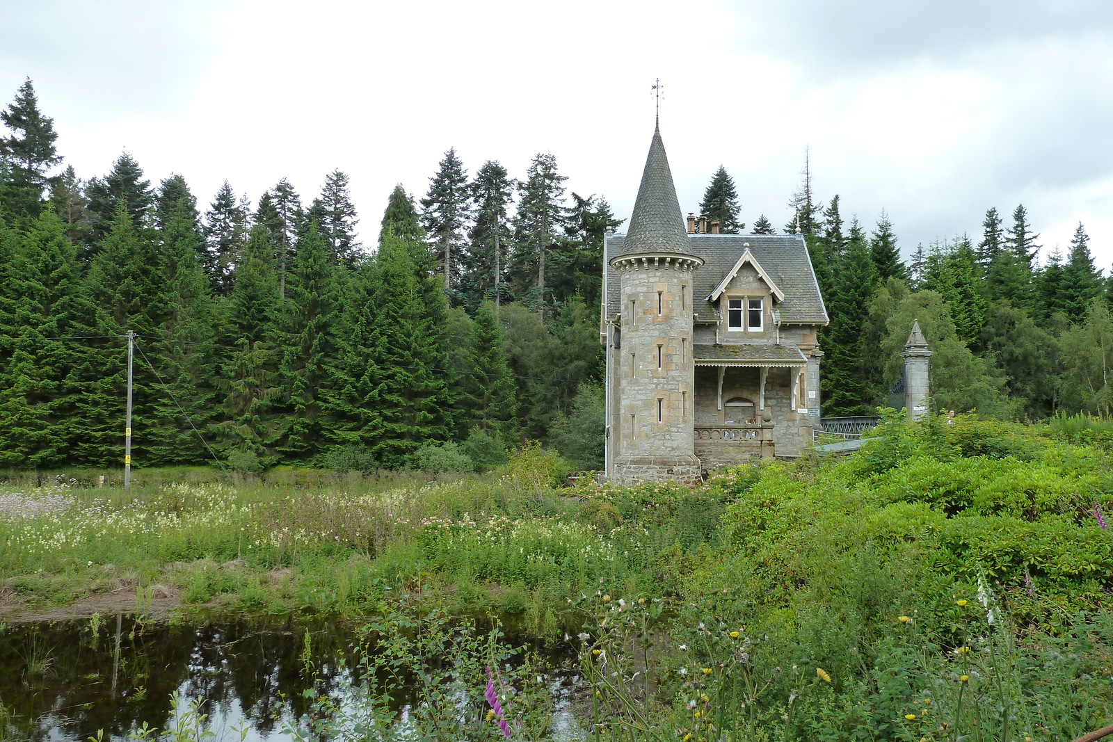 Photo Royaume-Uni Écosse Route de Aviemore à Loch Laggan 2011-07 12
