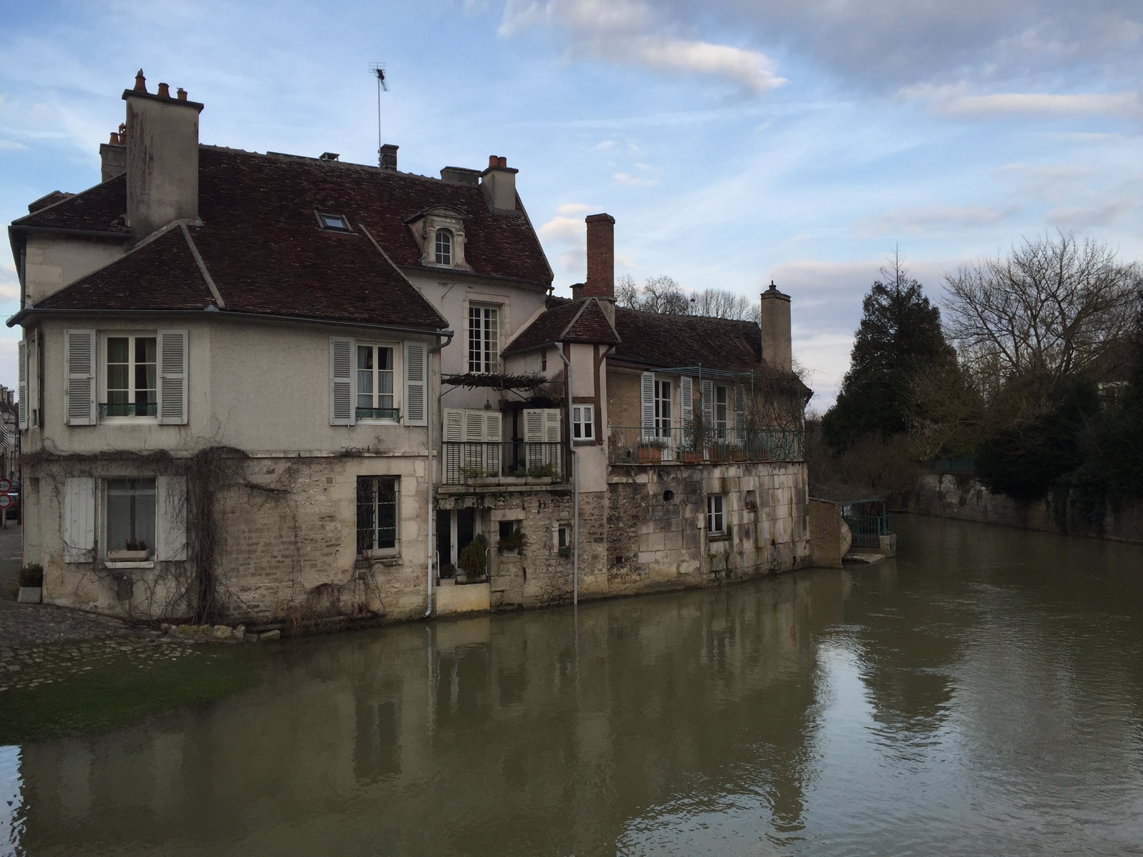 Photo France Tonnerre 2016-02 64