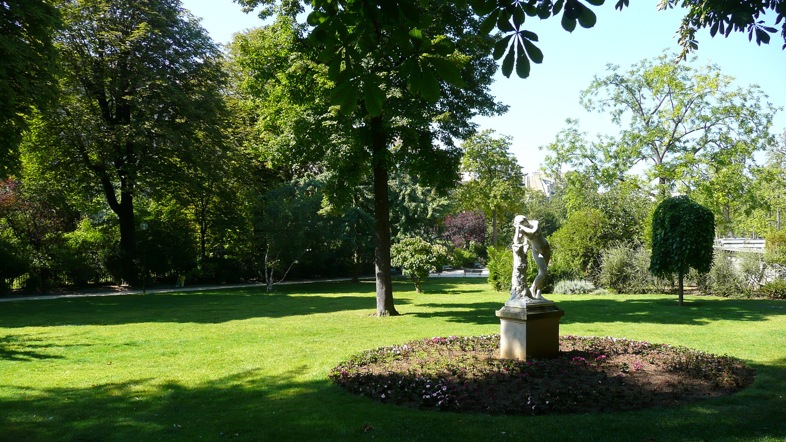 Photo France Paris Jardins du Ranelagh 2007-08 109