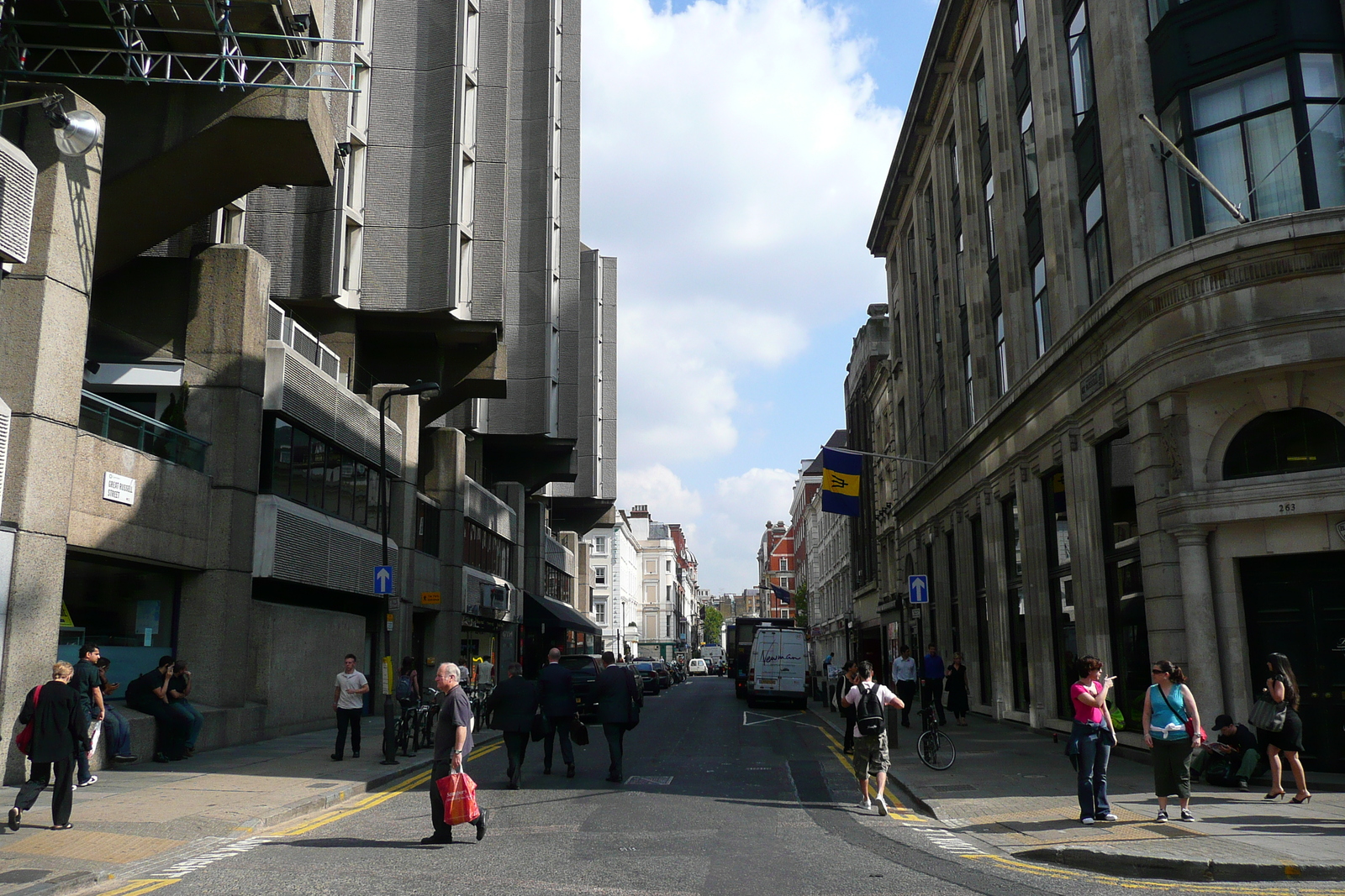 Photo Royaume-Uni Londres Tottenham Court Road 2007-09 45