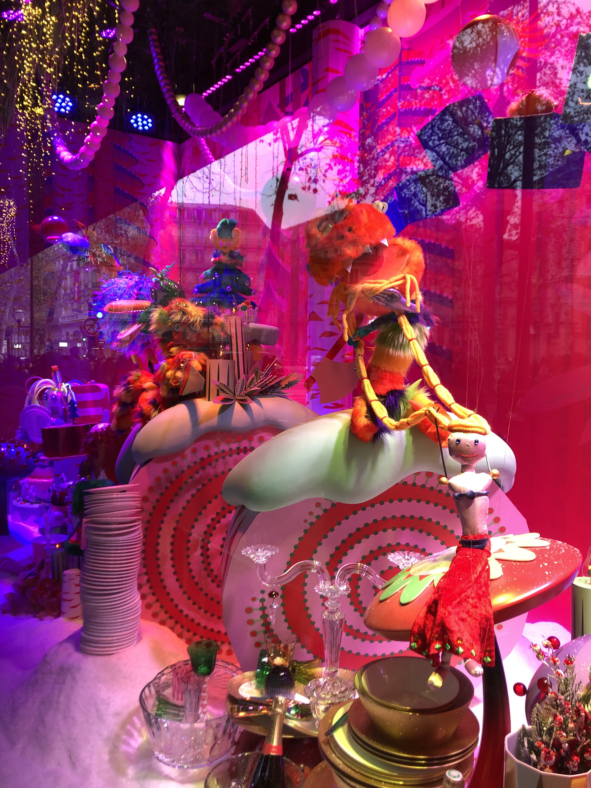 Photo France Paris Vitrines des Grands Magasins 2019-11 17