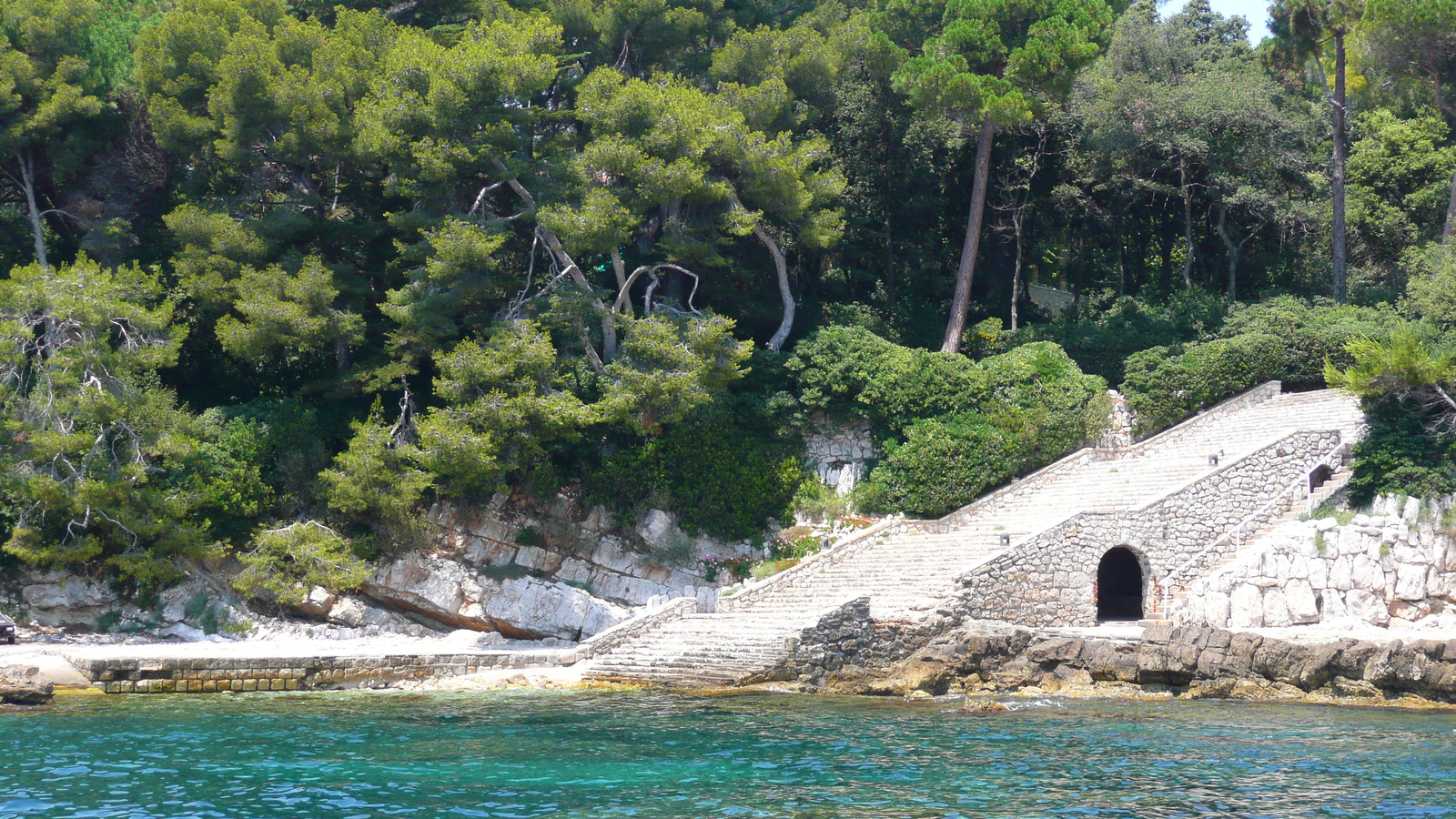Photo France Cap d'Antibes Anse de l'Argent Faux 2007-07 25