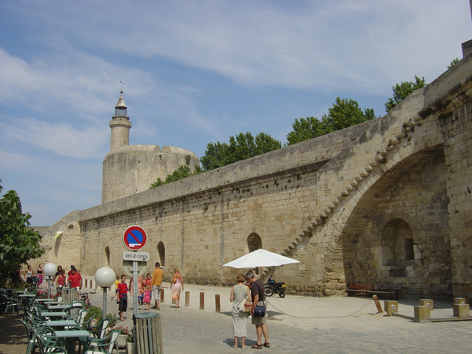 Photo France Aigues Mortes 2004-08 24