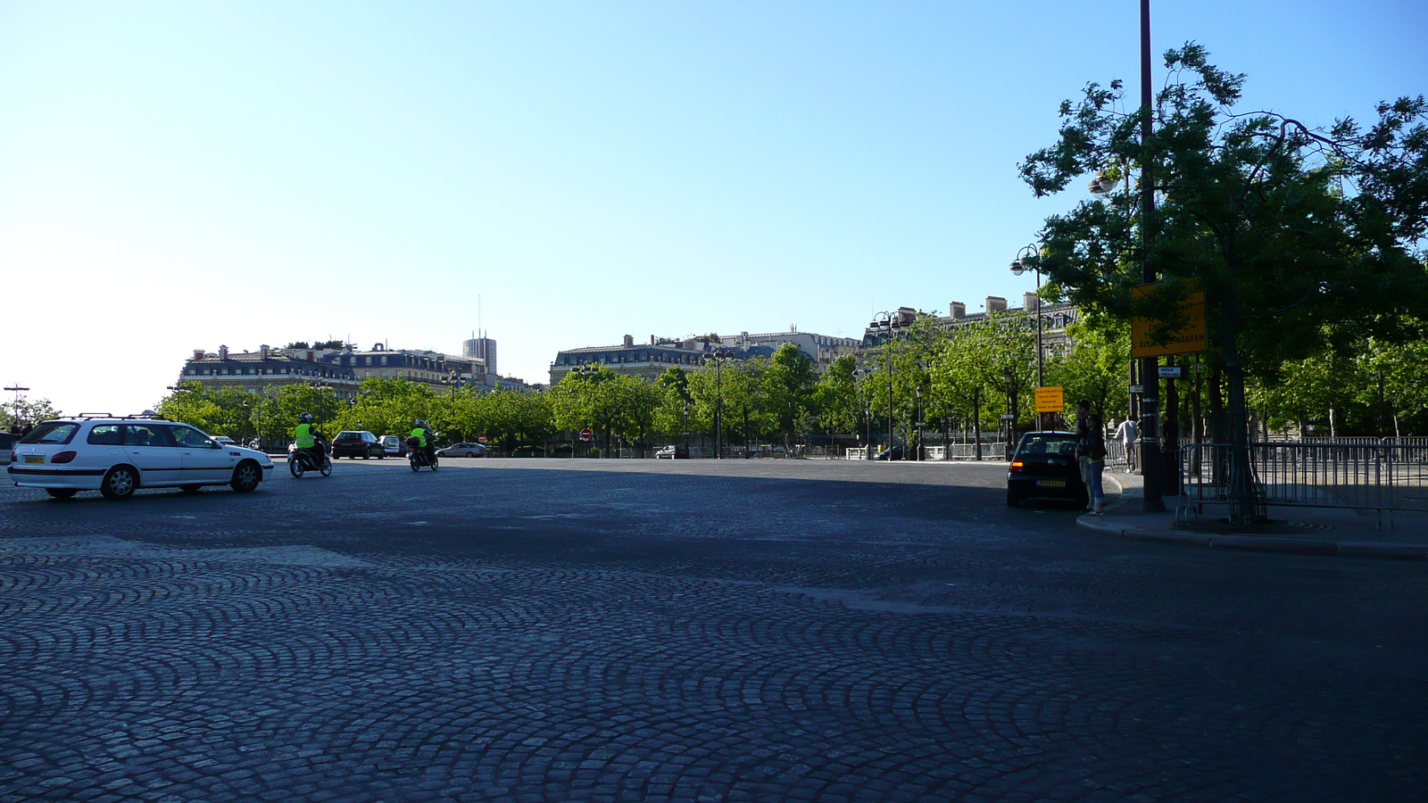 Photo France Paris Place de l'Etoile 2007-05 61