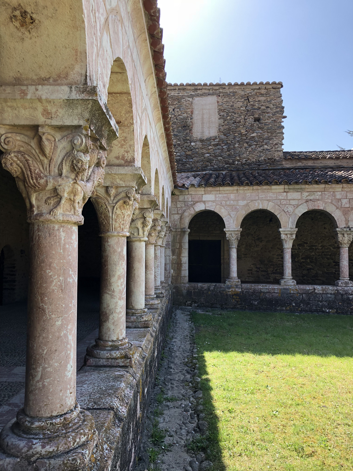 Photo France Abbaye Saint-Michel de Cuxa 2018-04 19