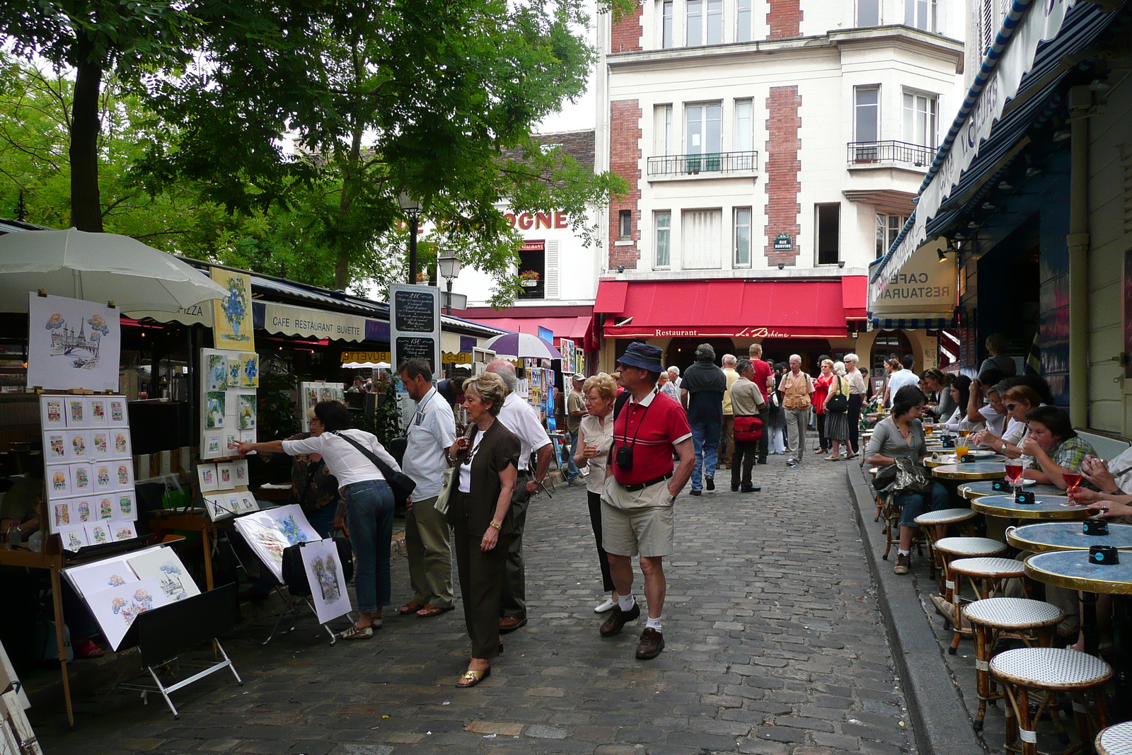 Photo France Paris Place du Tertre 2007-06 43