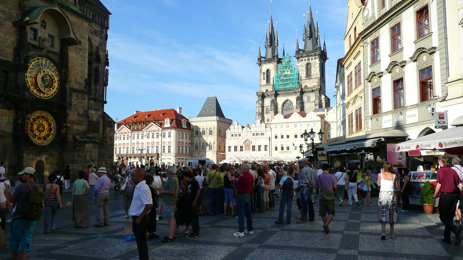 Photo République Tchèque Prague Place Staromestske 2007-07 42