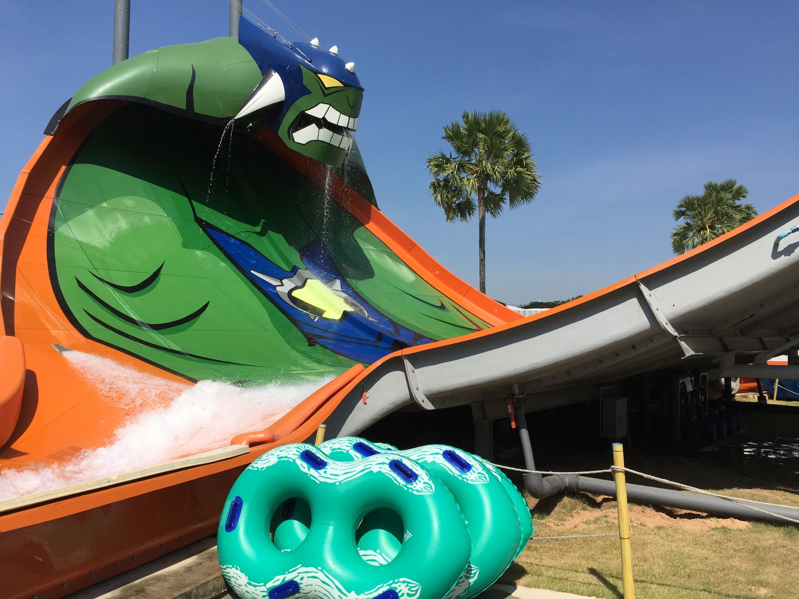Photo Thaïlande Pattaya Parc aquatique Cartoon Network Amazone 2014-12 150