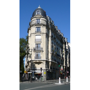 Photo France Paris Rue La Fayette 2007-08 81