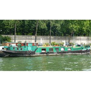Photo France Paris Péniches Parisiennes 2007-06 39