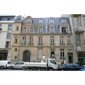 Photo France Paris Rue Ampère 2007-06 41