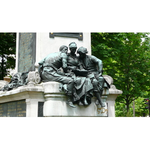 Photo France Paris 17eme Arrondissement Place Malesherbes 2007-05 3