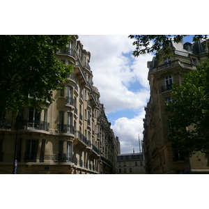 Photo France Paris Avenue Niel 2007-06 93