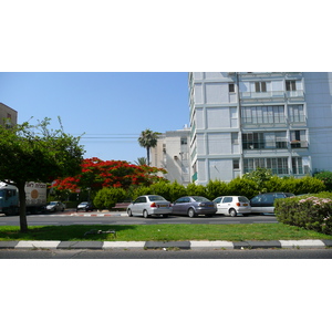 Photo Israel Tel Aviv Rue Jabotinsky 2007-06 24
