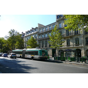Photo France Paris Avenue Hoche 2007-09 81