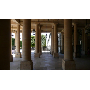 Photo France Paris Palais Royal 2007-08 46