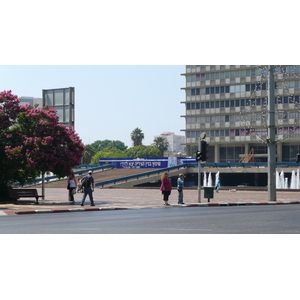 Photo Israel Tel Aviv Rue Ibn Gvirol 2007-06 33