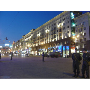 Photo Russie Moscou Rue Tverskaya 2005-04 5