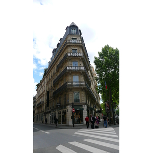 Photo France Paris Boulevard Malesherbes 2007-05 17