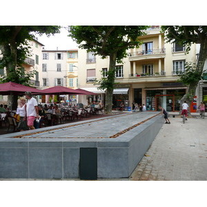 Photo France Vence Place du Grand Jardin 2007-07 9