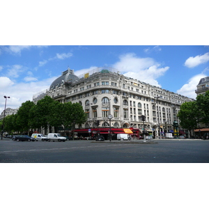 Photo France Paris Boulevard Malesherbes 2007-05 19