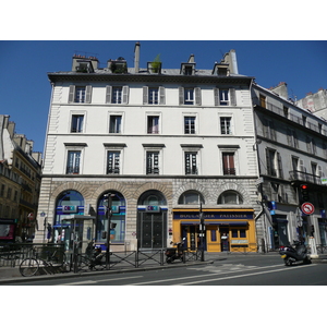 Photo France Paris Rue La Fayette 2007-08 25