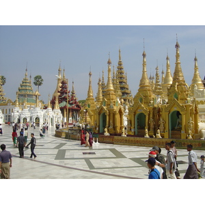 Photo Birmanie (Myanmar) Rangoun Pagode Shwedagon 2005-01 40