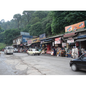 Photo Pakistan Route de Islamabad à Murree 2006-08 121