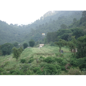 Photo Pakistan Route de Islamabad à Murree 2006-08 52