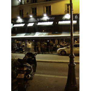 Photo France Paris Pigalle de nuit 2007-07 21