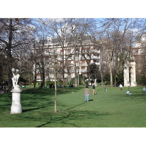 Photo France Paris 8eme Arrondissement Parc Monceau 2006-03 27
