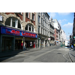 Photo Royaume-Uni Londres Rue Wardour 2007-09 13