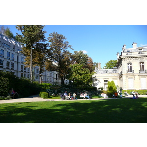 Photo France Paris Avenue de Friedland 2007-09 84